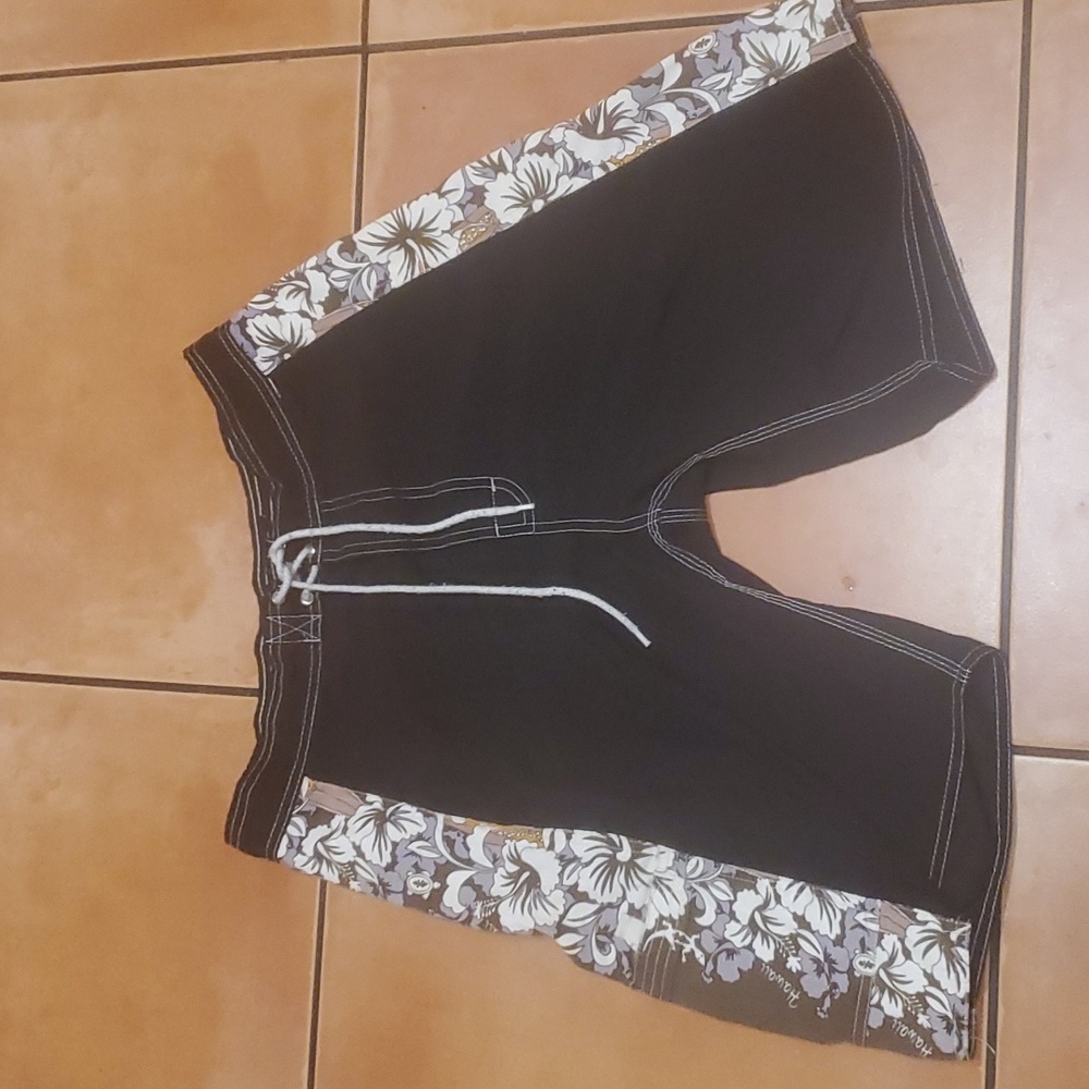 Black & Brown Hawaiian Print Swim Trunks Mens 32